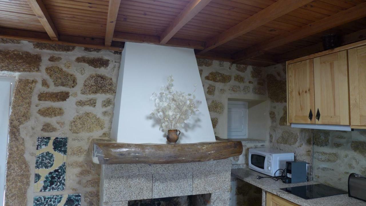 Casas Da Villa - Monsanto - Oliveira E Videira Relva  Kültér fotó
